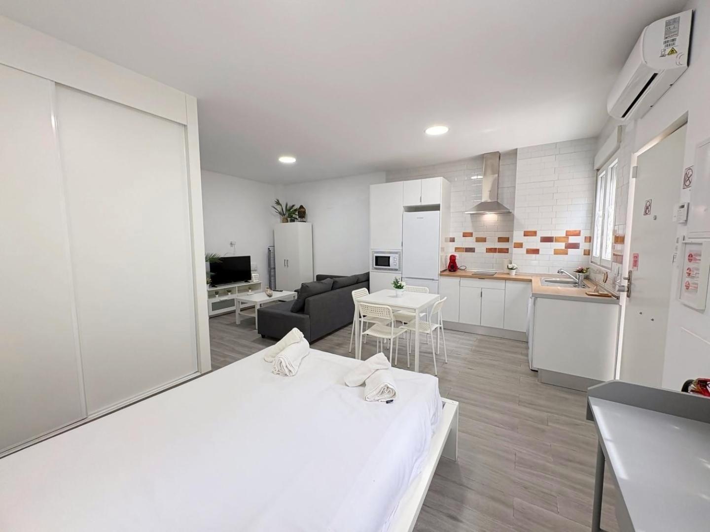 Apartment La Paloma A En *